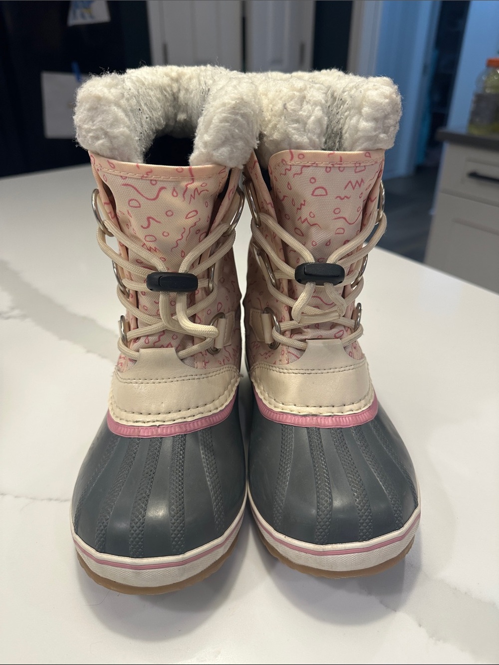 Sorel Kids Pink, Cream and Gray Winter Snow Boots. Little Girls Size 1 US.
